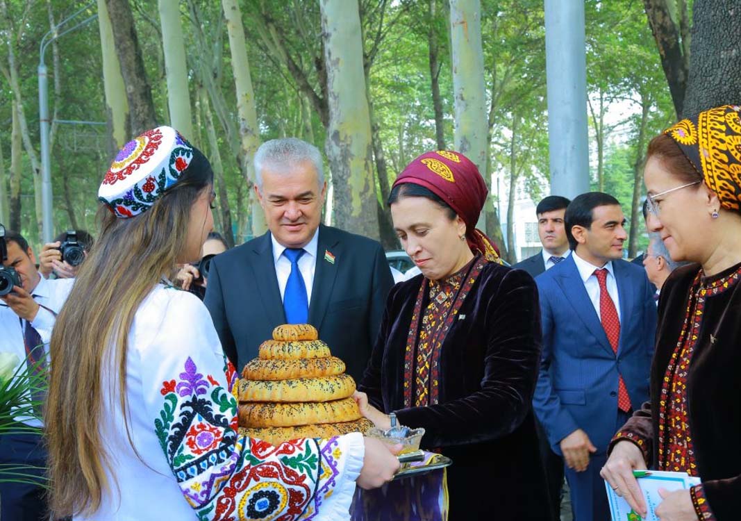 Türkmenistanyň bilim ministri Merkezi Aziýa ýurtlarynyň ÝOM-larynyň rektorlarynyň forumyna gatnaşýar