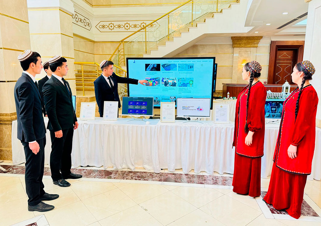 Türkmenistanyň Telekommunikasiýalar we informatika instituty innowasion taslamalar sergisine çagyrýar